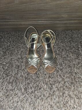 Steve Madden Metallic Gold Strappy Heeled Sandals